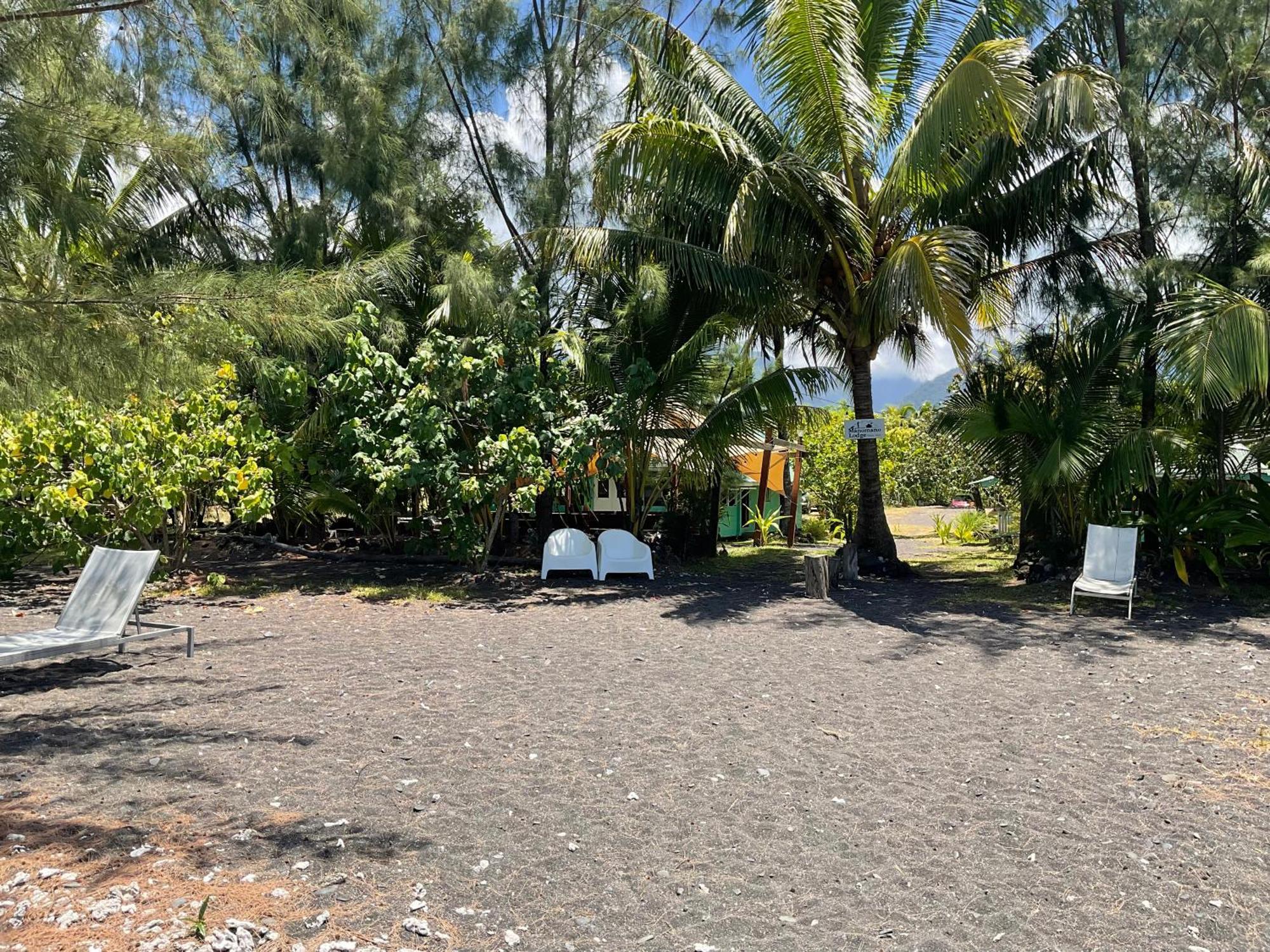 Manomano Lodge Papara Bagian luar foto