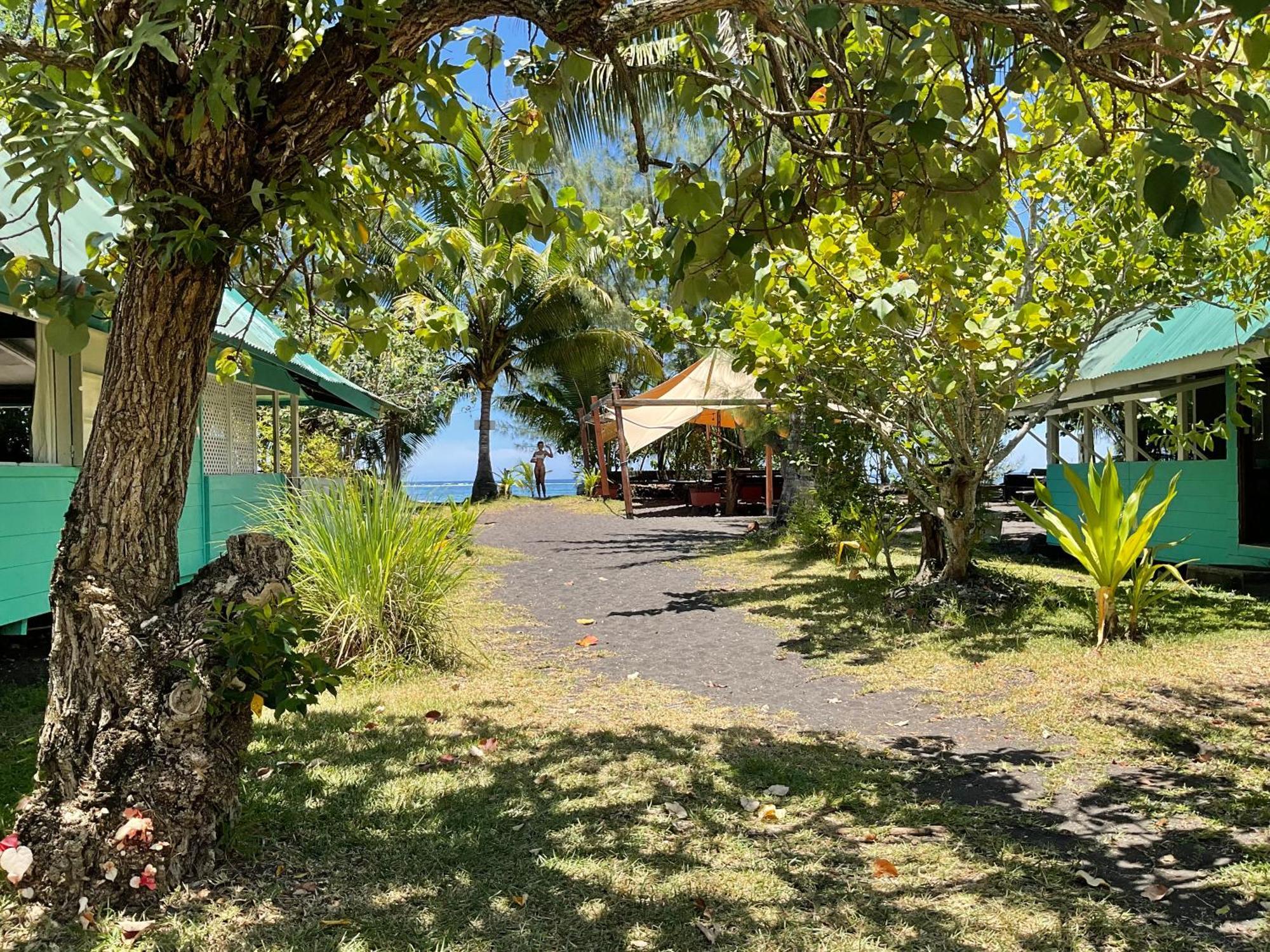 Manomano Lodge Papara Bagian luar foto