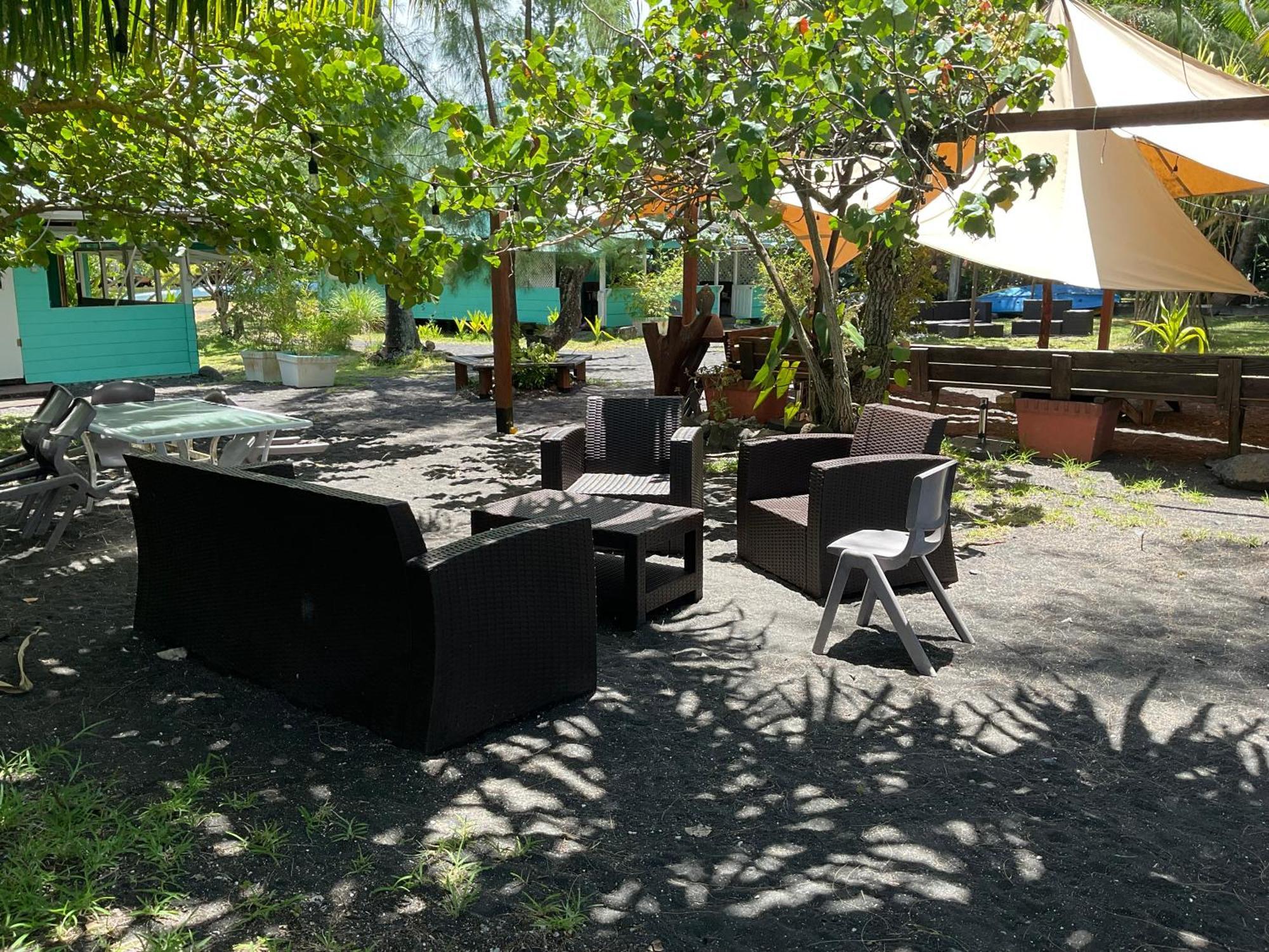 Manomano Lodge Papara Bagian luar foto