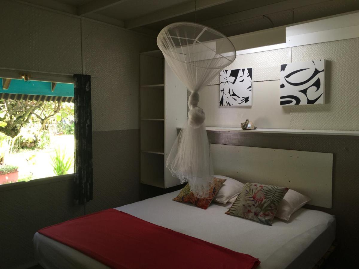 Manomano Lodge Papara Bagian luar foto